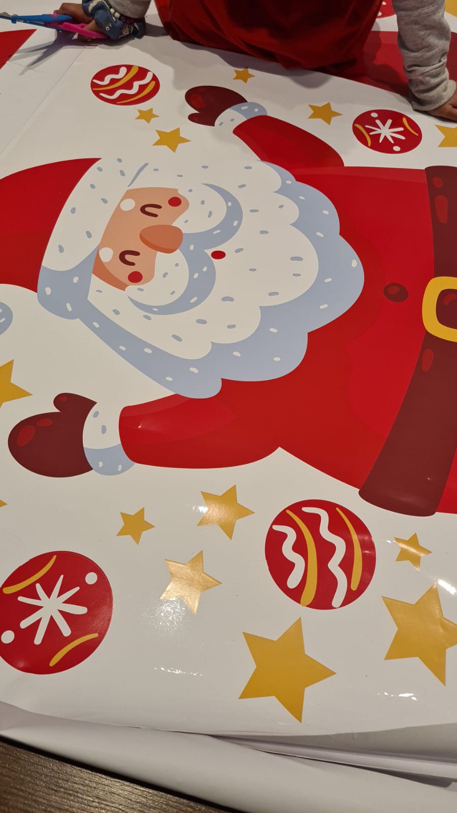 🏷️ REMATE - Santa Claus y Esferas